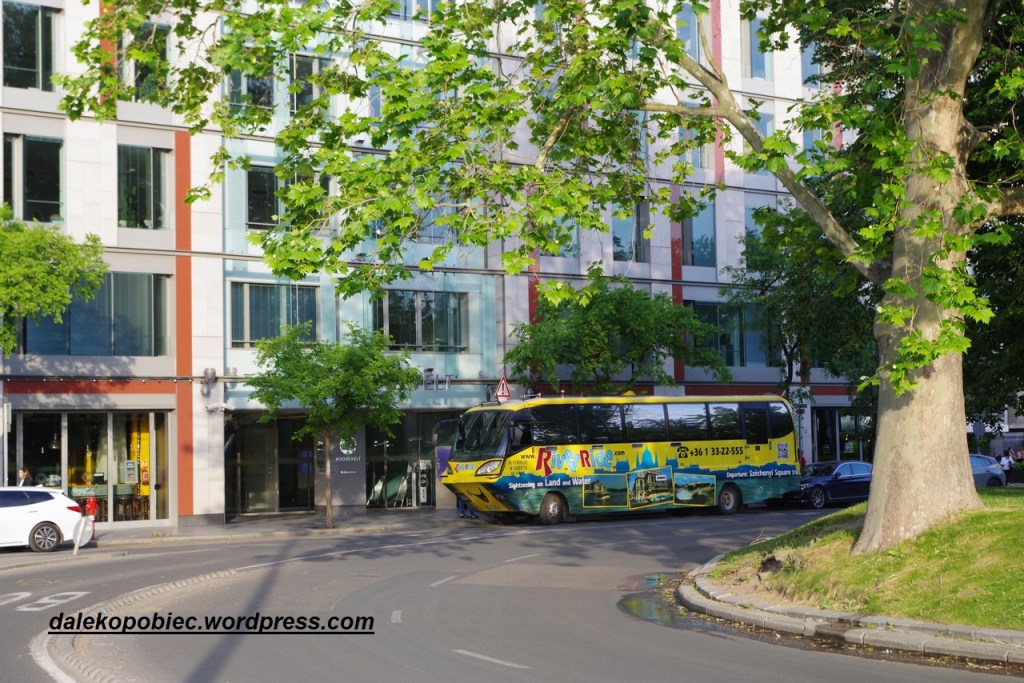 Busostatek , taki pływający autobus miejski